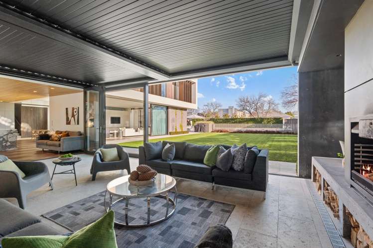 48 Clissold Street Merivale_26