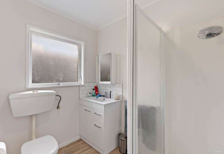 2/50 Waipuna Road Mt Wellington_3