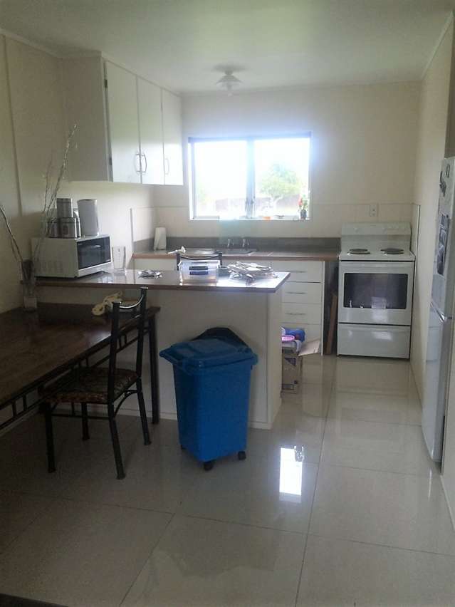 7a Helms Place Manurewa_1