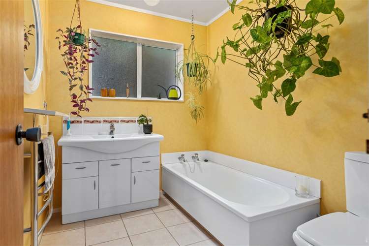 49 Roberts Road Masterton_7