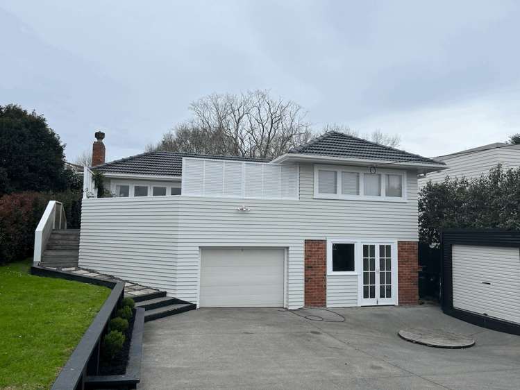 112 Lake Road Northcote_11