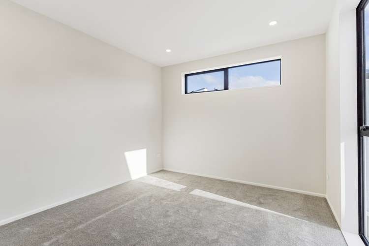 2/67 Aranui Road Mount Wellington_8