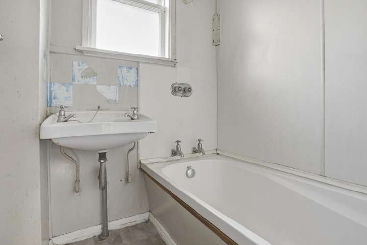 21 Blundell Street Liberton_16