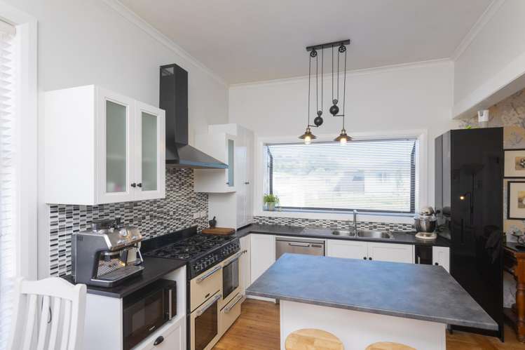 2 Kennedy Street Mangapapa_14