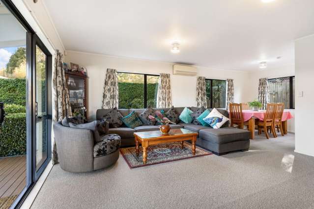 Tranquil Family Oasis // Freehold 335m2