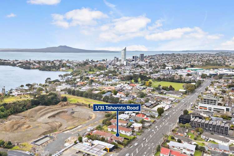 1/31 Taharoto Road Takapuna_24