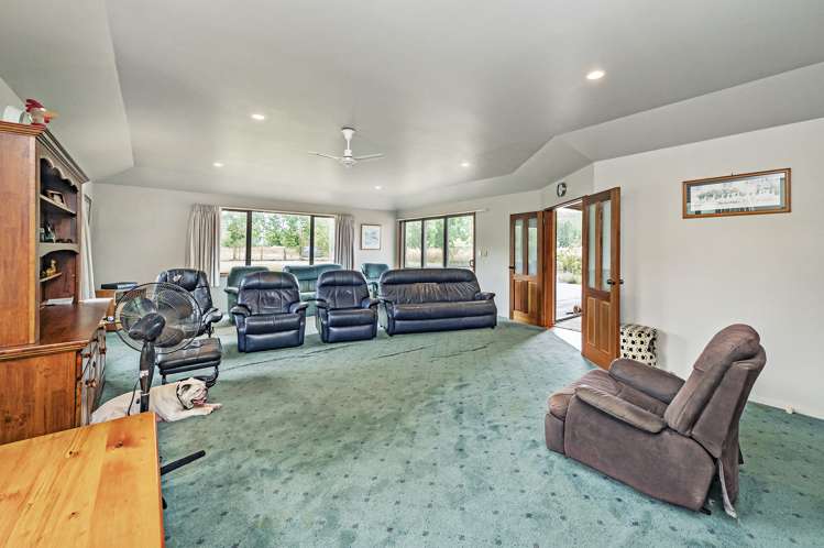 63 Ashley Road Cust_8