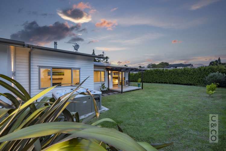 5 Mill Grove Riverhead_18