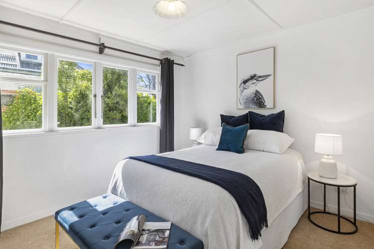 147 Bay View Road South Dunedin_8