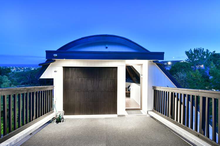 2/5 Dalmeny Close Murrays Bay_11