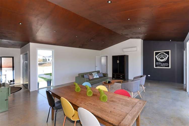 42 Quail Rise Stoke_7