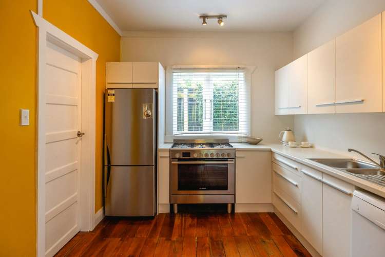 5 Waiata Road Onetangi_7