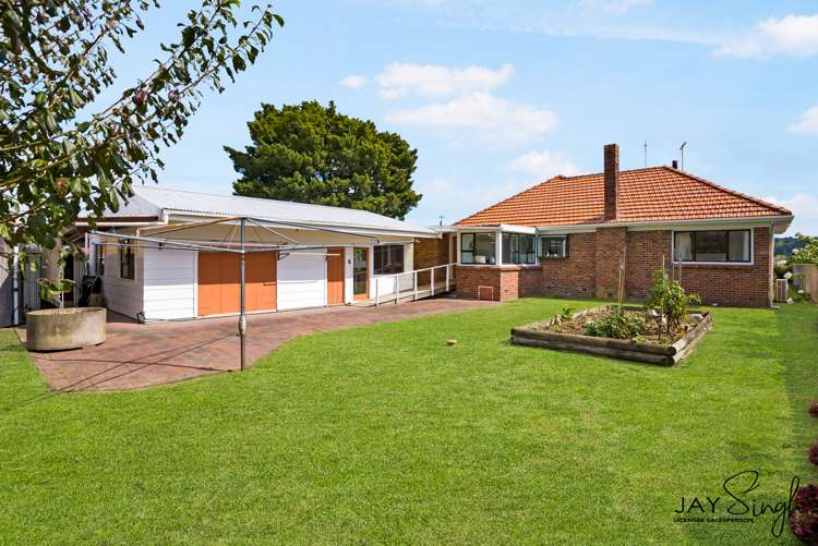 11 North Road Clevedon_14