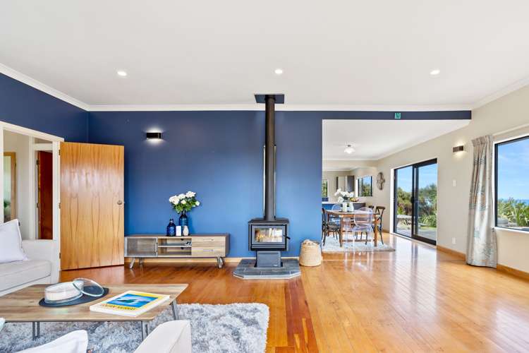 66 Constable Road Muriwai_15