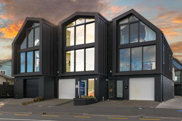 8B Lyall Parade_0