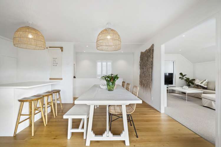 2/10 Merani Street Narrow Neck_6