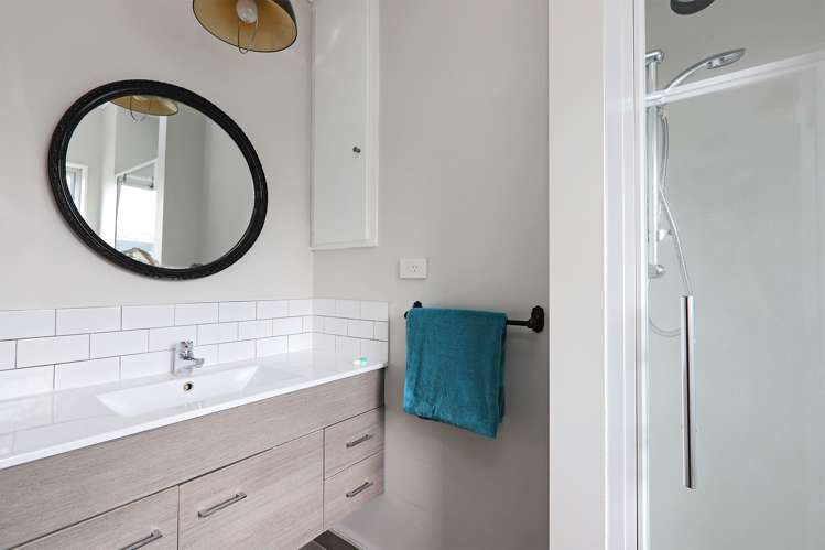 37 Tauroa Road Havelock North_10