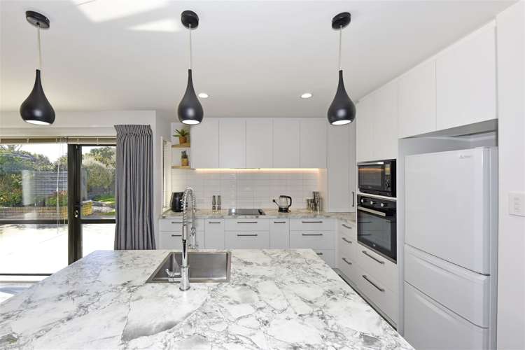 12 Sweet Waters Place Woolston_7