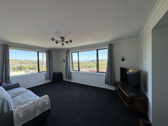 8 Thomson Street Green Island_3