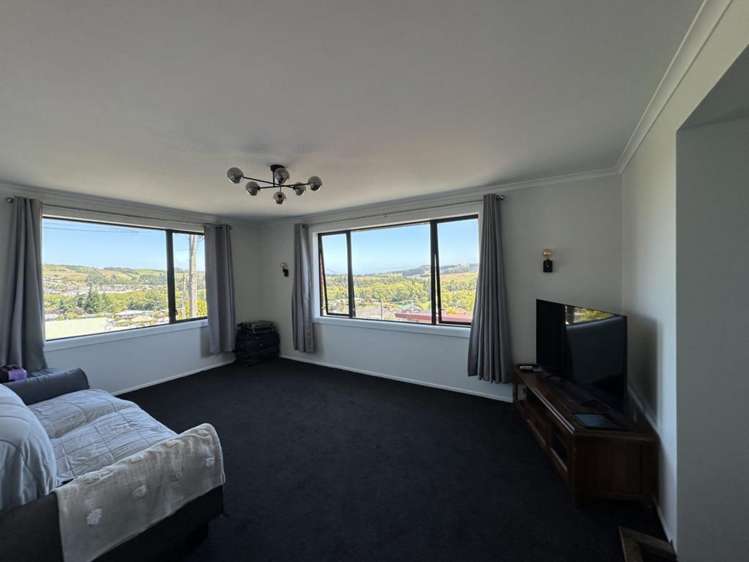 8 Thomson Street Green Island_3