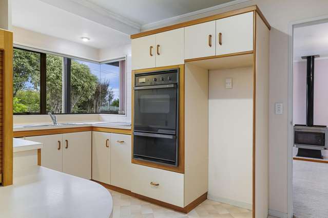 85 Rifle Range Road Central_3