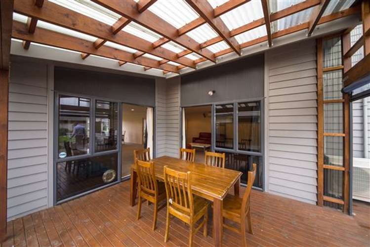 32 Tennyson Avenue Kelvin Grove_13