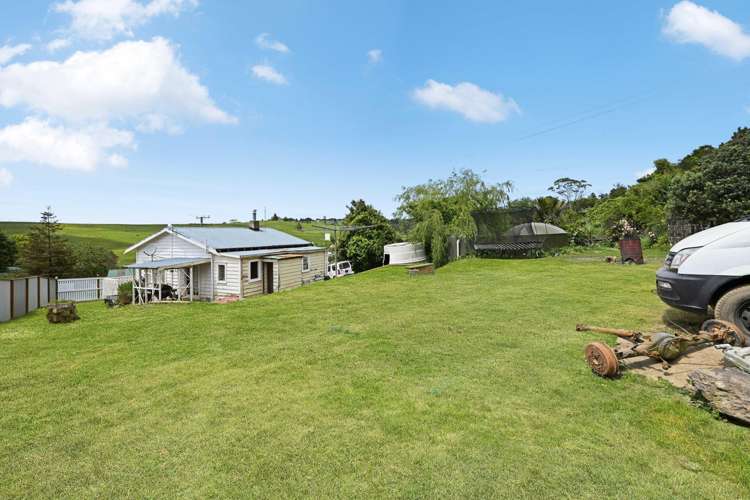 147 Renown Road Waikokowai_26