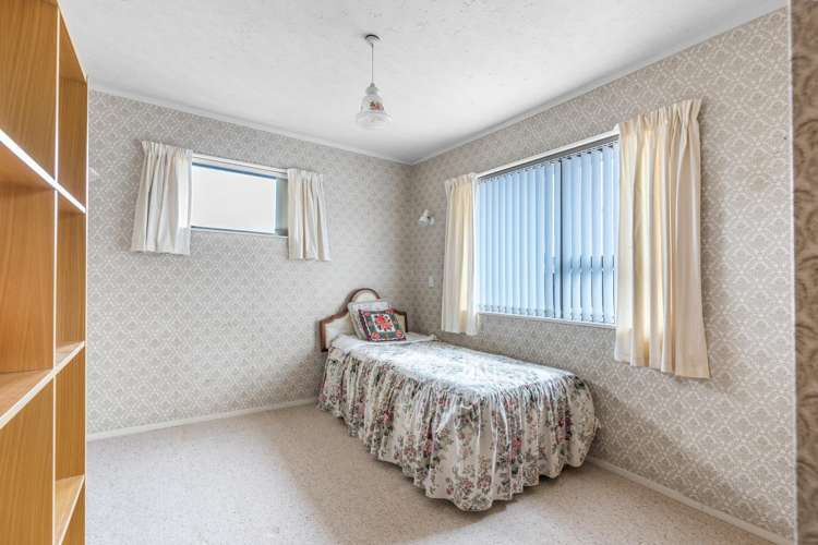 1/34 Majesty Place Half Moon Bay_13