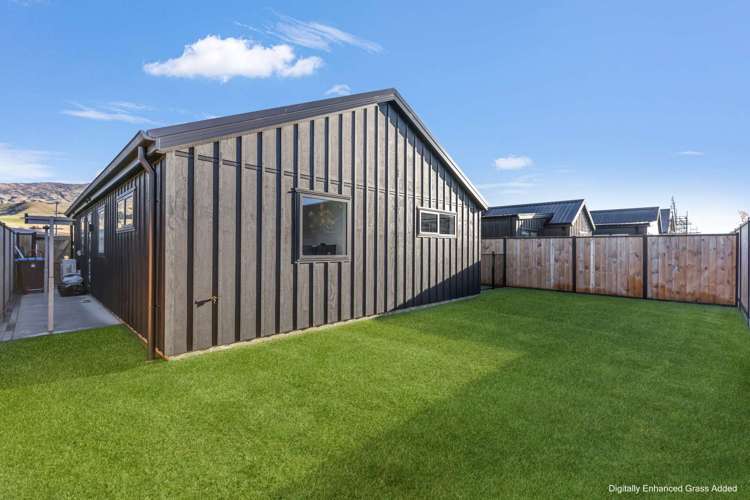 36 Magnum Drive Cromwell_21