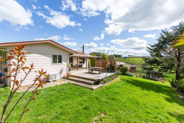 47 Knight Road Dannevirke_2