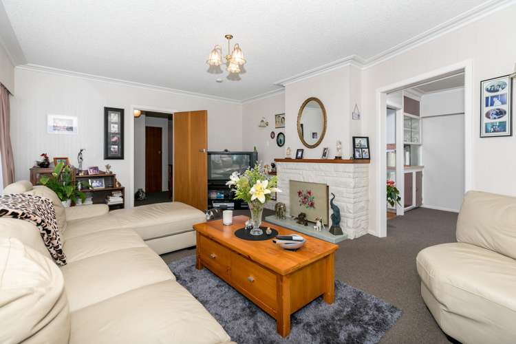 15 Chedworth Avenue Chedworth_10