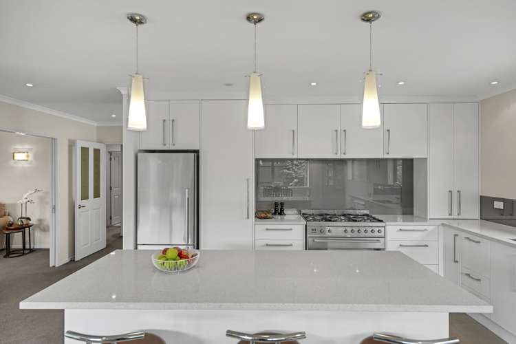 11 Murray Becroft Avenue Henderson Valley_10