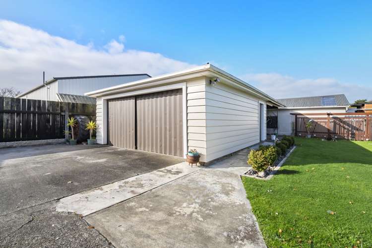 448 Tremaine Avenue Takaro_27