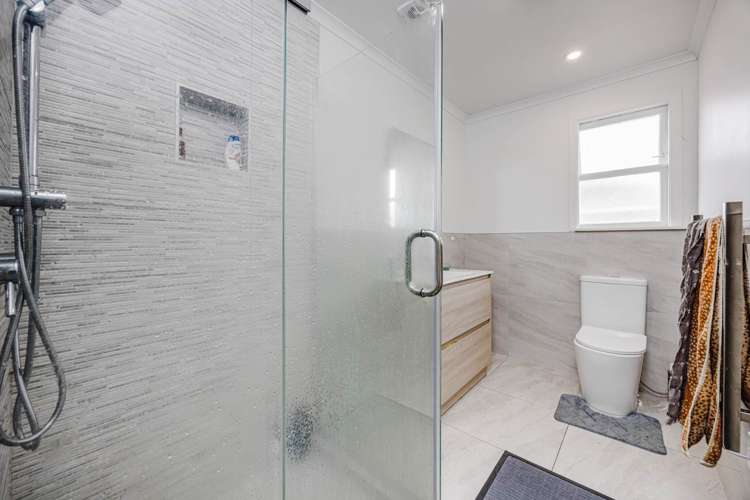 128 & 128A Wyllie Road Papatoetoe_11