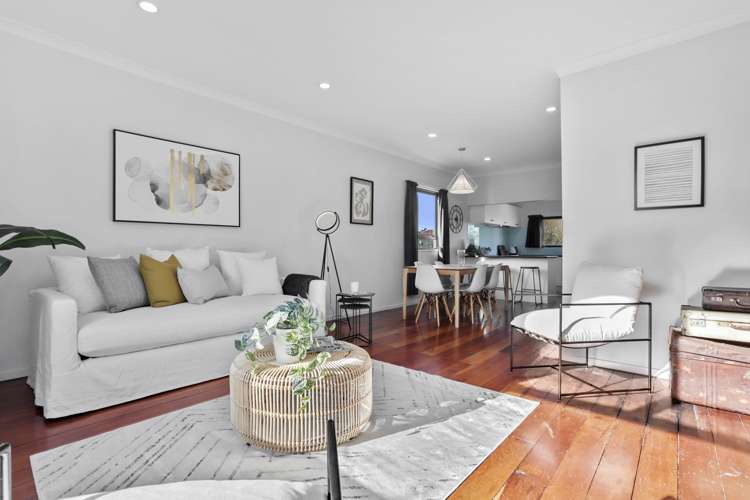 294 West Coast Road Glen Eden_2