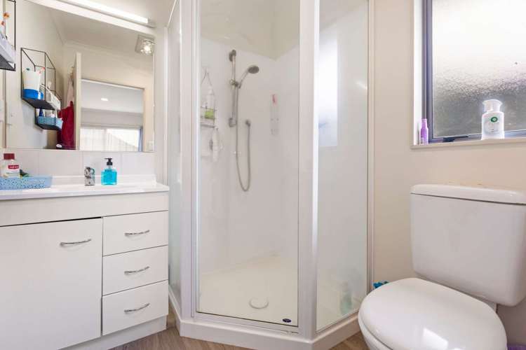 18/285 Vaughan Road Owhata_12