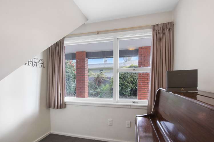 19 Fairford Street Bishopdale_11