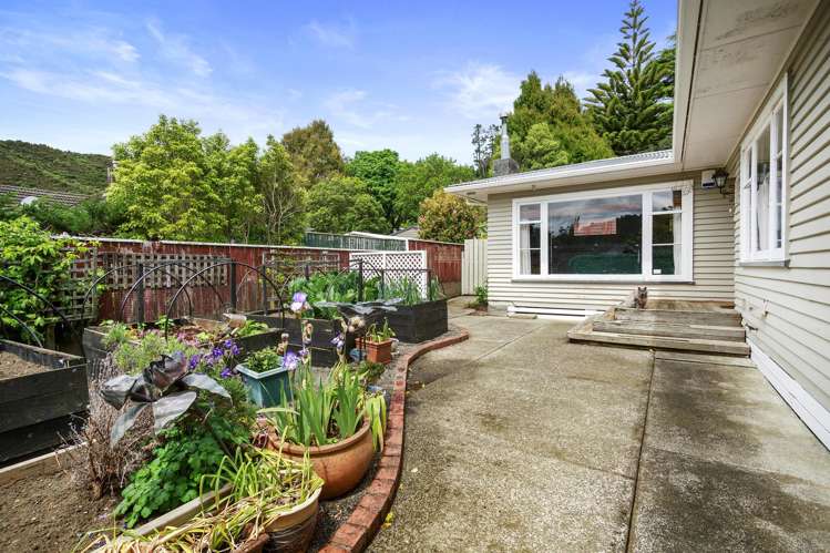 138 Hine Road Wainuiomata_18