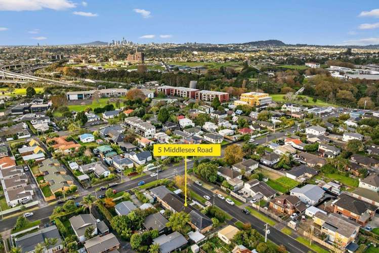 5 Middlesex Road Waterview_16