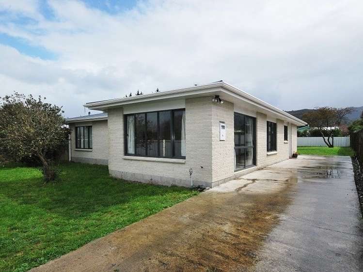 11 Farrier Grove Featherston_3