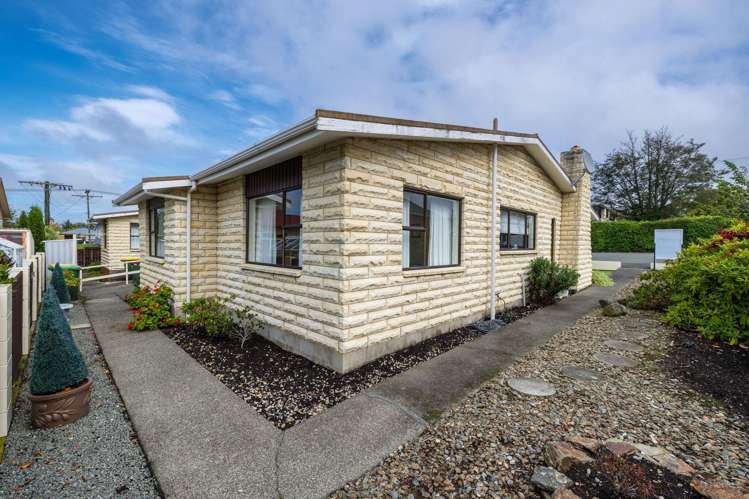 6 Bond Street Waimate_11