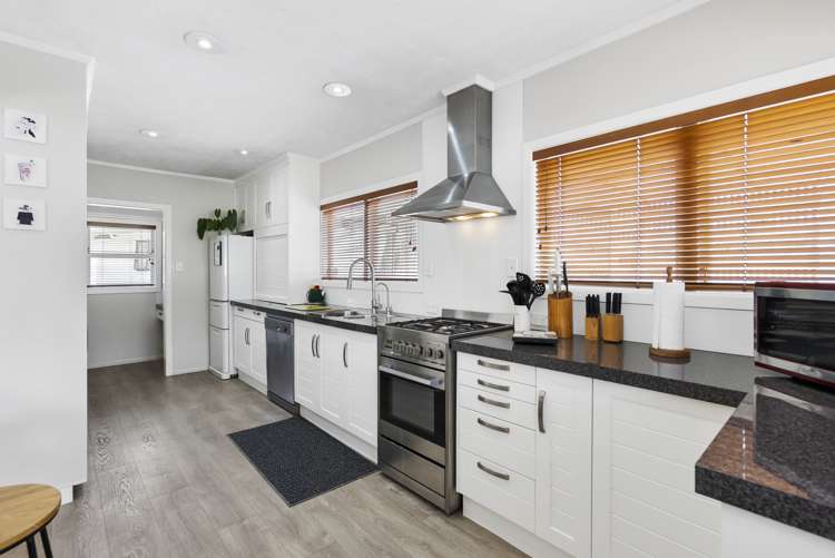 327 Hillsborough Road Hillsborough_5