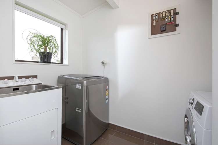 2/69 Howe Street Howick_10