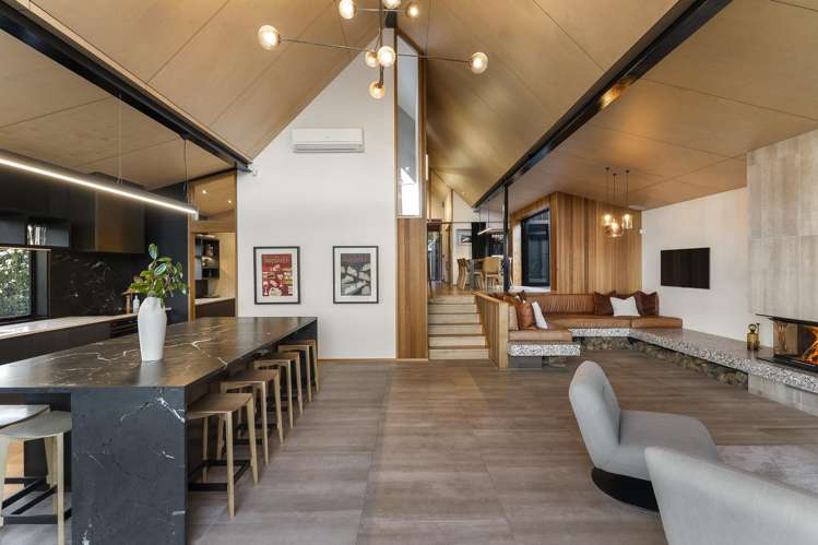 90 Grampian Road_4