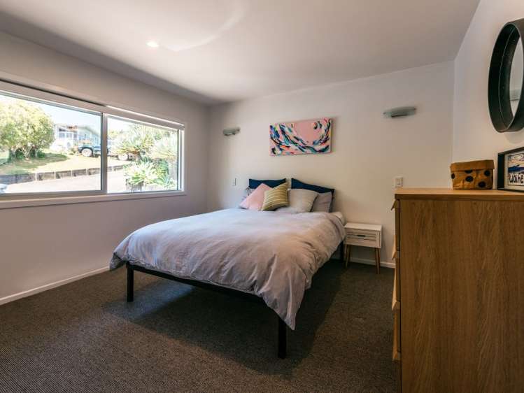 19 Jellicoe Parade Surfdale_5