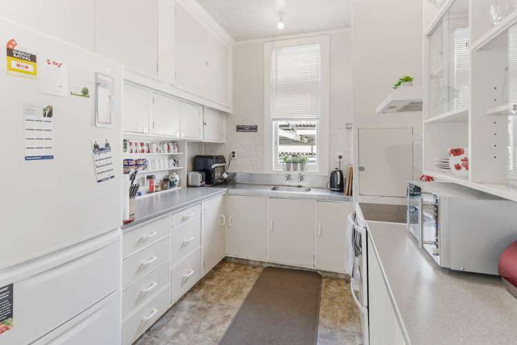 69 Gordon Street Dannevirke_10