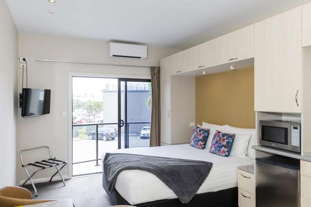 - 223/2 Reads Quay Gisborne_1