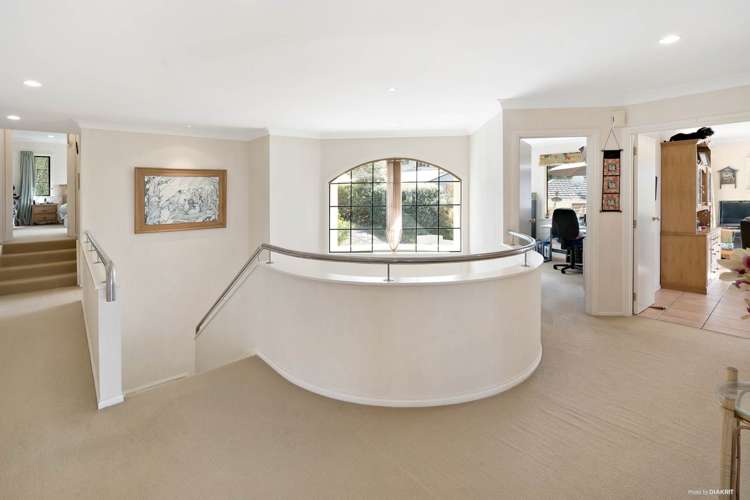 9c Beach Road Mellons Bay_2