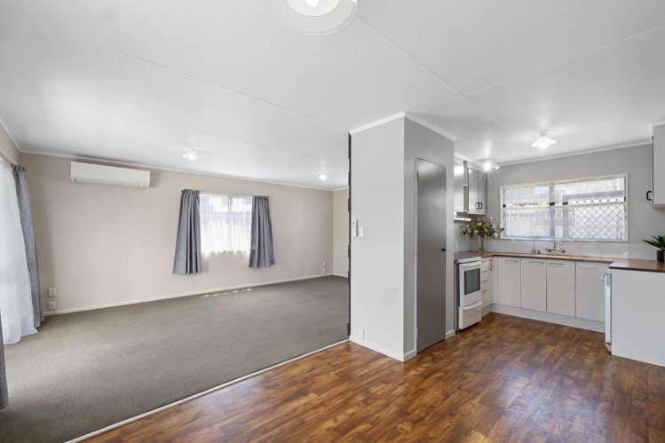 8 Tahurangi Place Spotswood_1