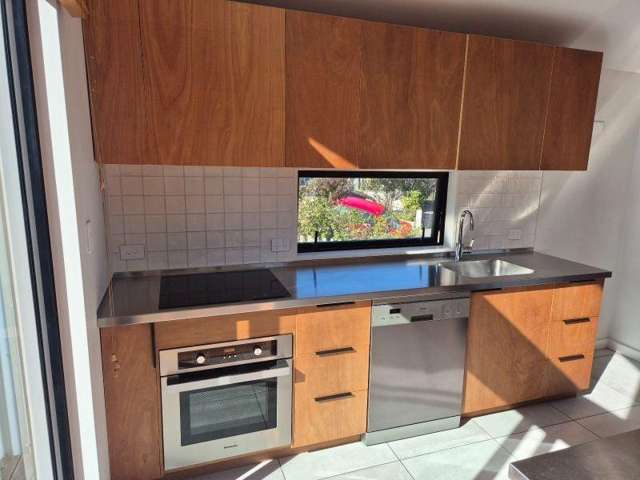 17a Cornwall Rd Lyttelton_2